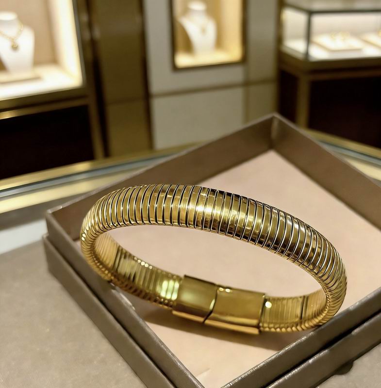 Bvlgari Bracelet 02yxs19